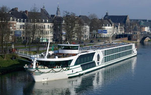 Luxury Danube River Cruises